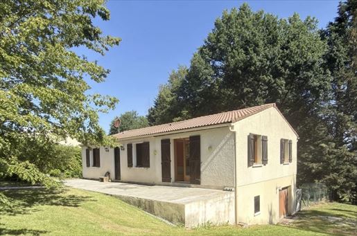 Maison 4 pièces 91 m² · à Rougnac · 91 m² · 127 000 €