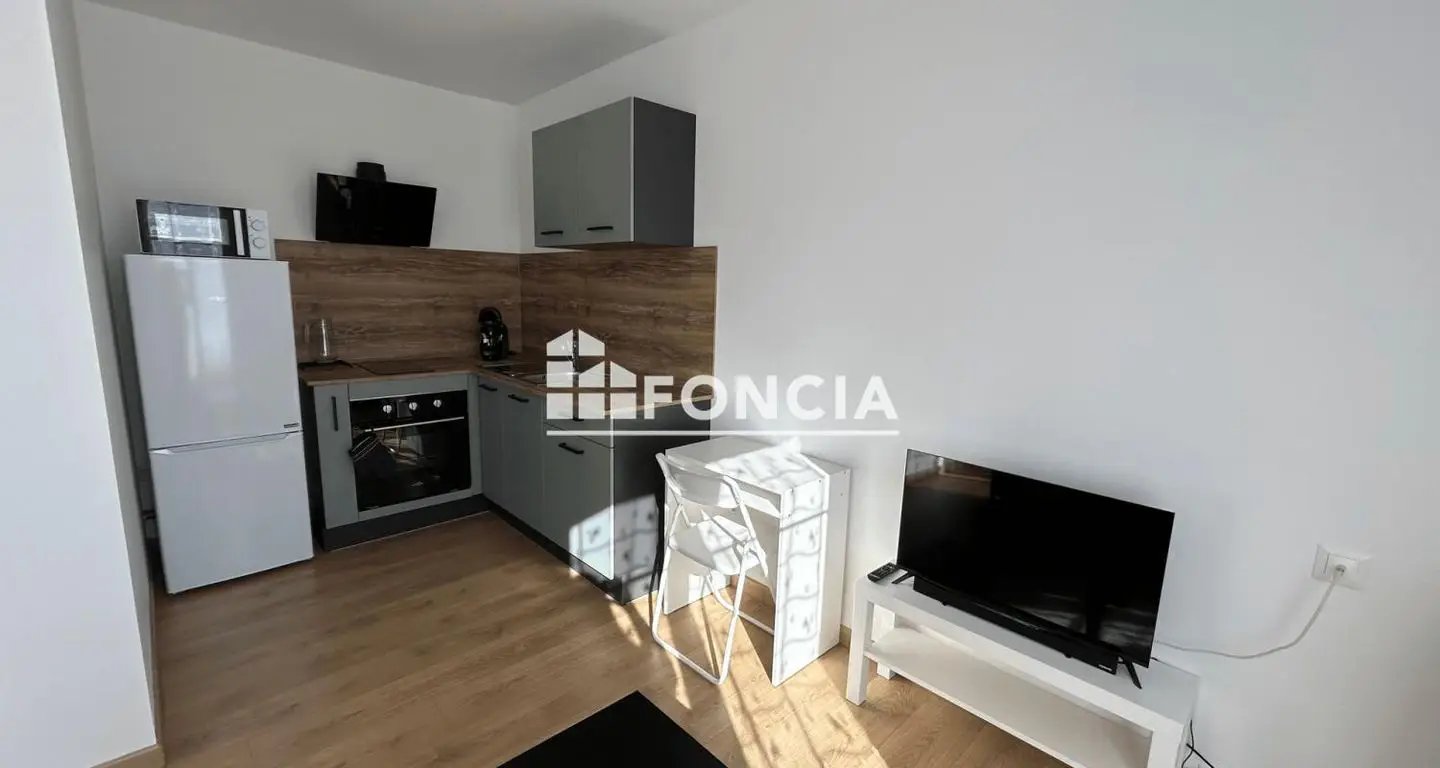 Appartement à louer, 28m², Laon