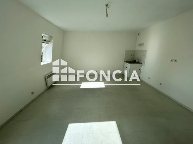 Appartement à louer, 42m², Laon