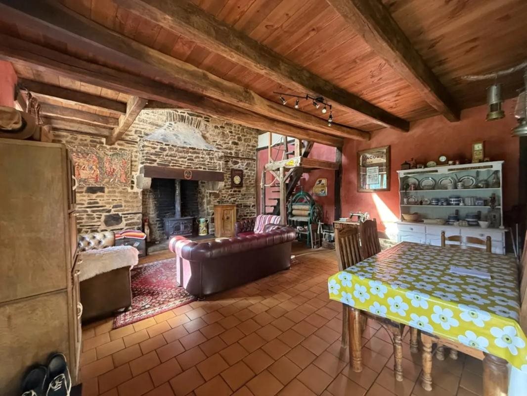 Maison à vendre, 208m², Isigny-le-Buat