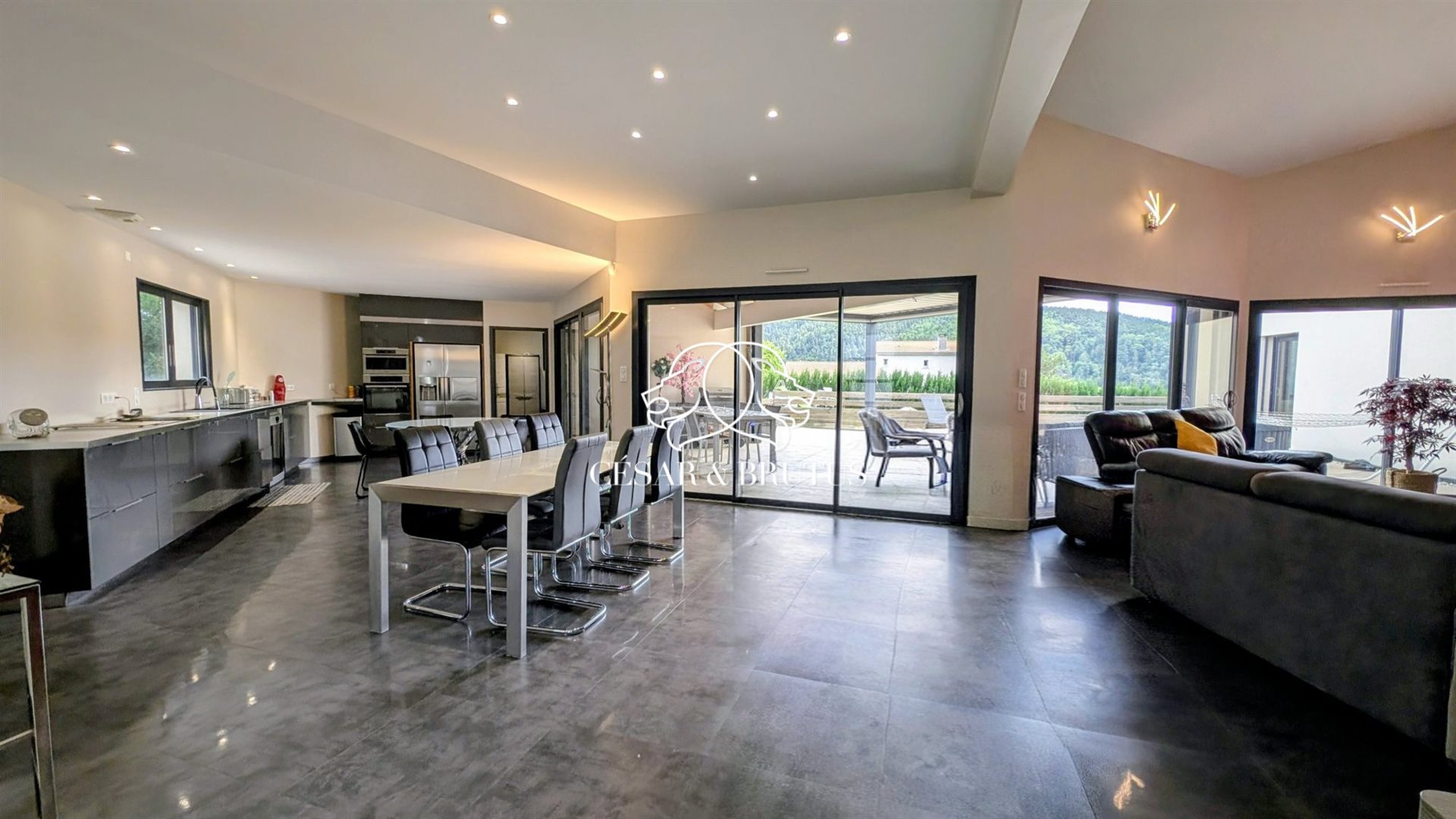Maison à vendre, 183m², Coubon