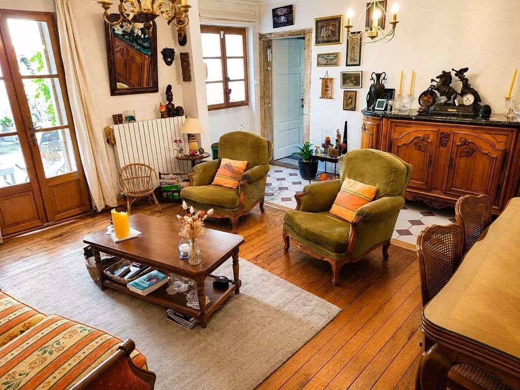 Maison à vendre, 155m², Arnas