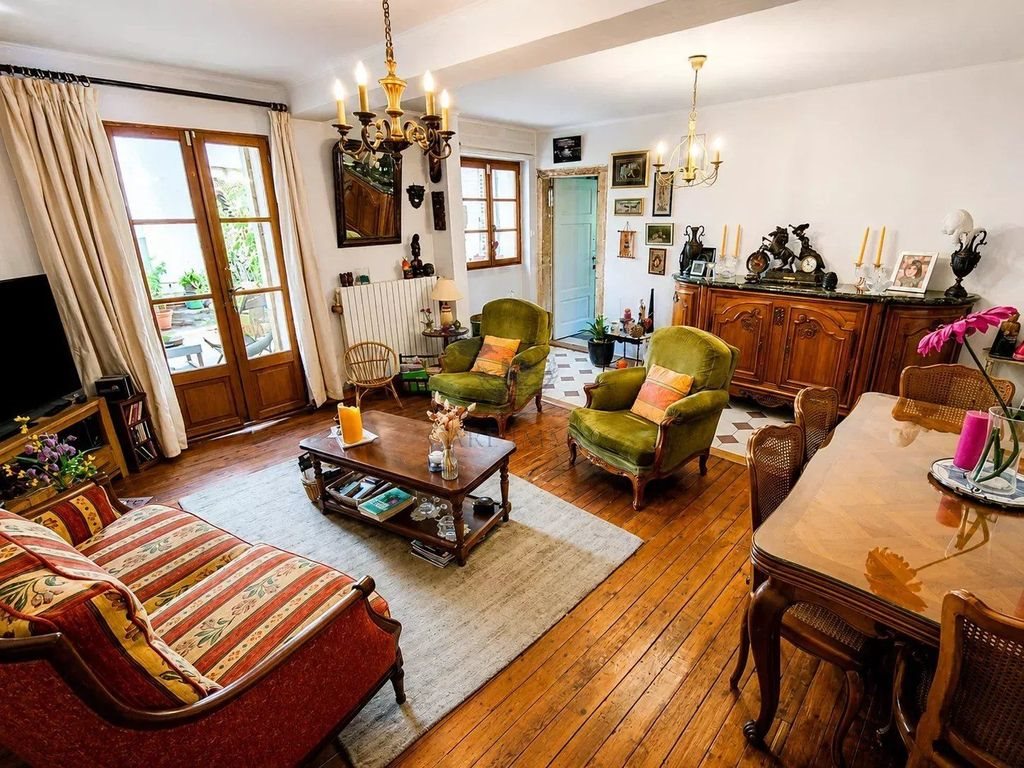 Maison à vendre, 155m², Arnas
