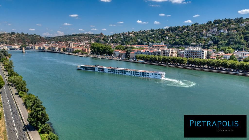 Appartement à vendre, 243m², Sainte-Colombe