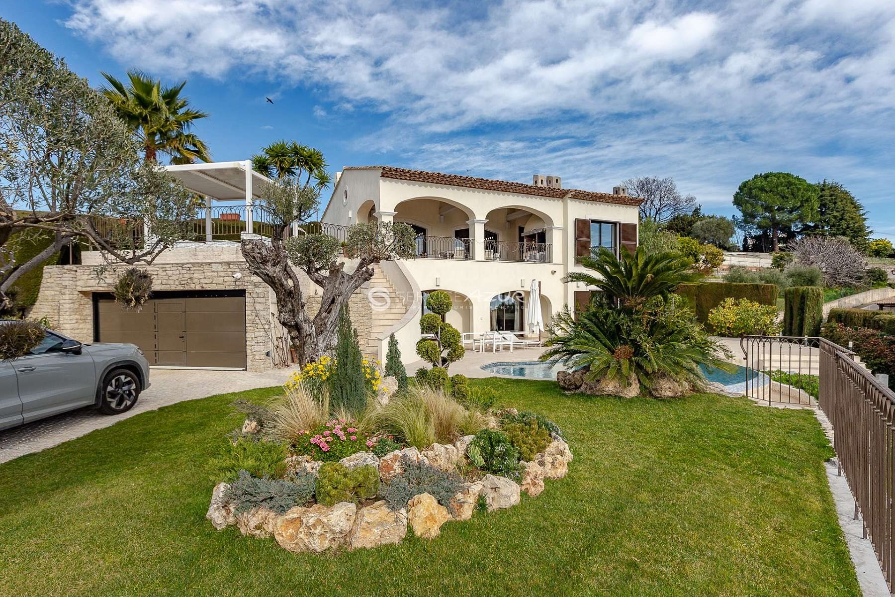 Maison à vendre, 250m², Cagnes-sur-Mer