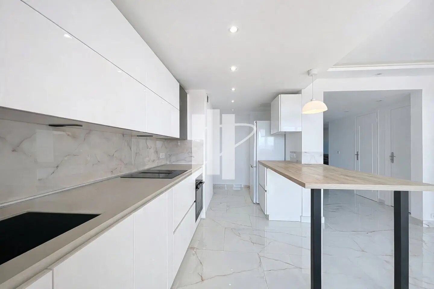Appartement à vendre, 74m², Saint-Raphaël