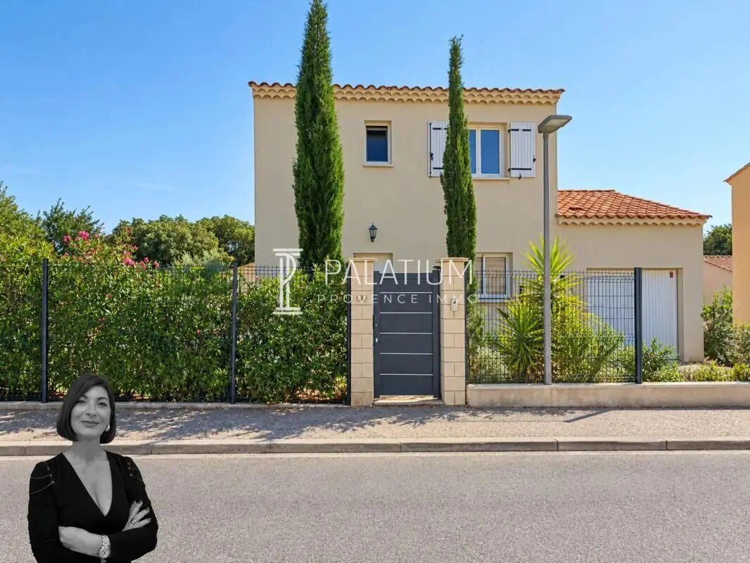 Maison à vendre, 89m², Aureille