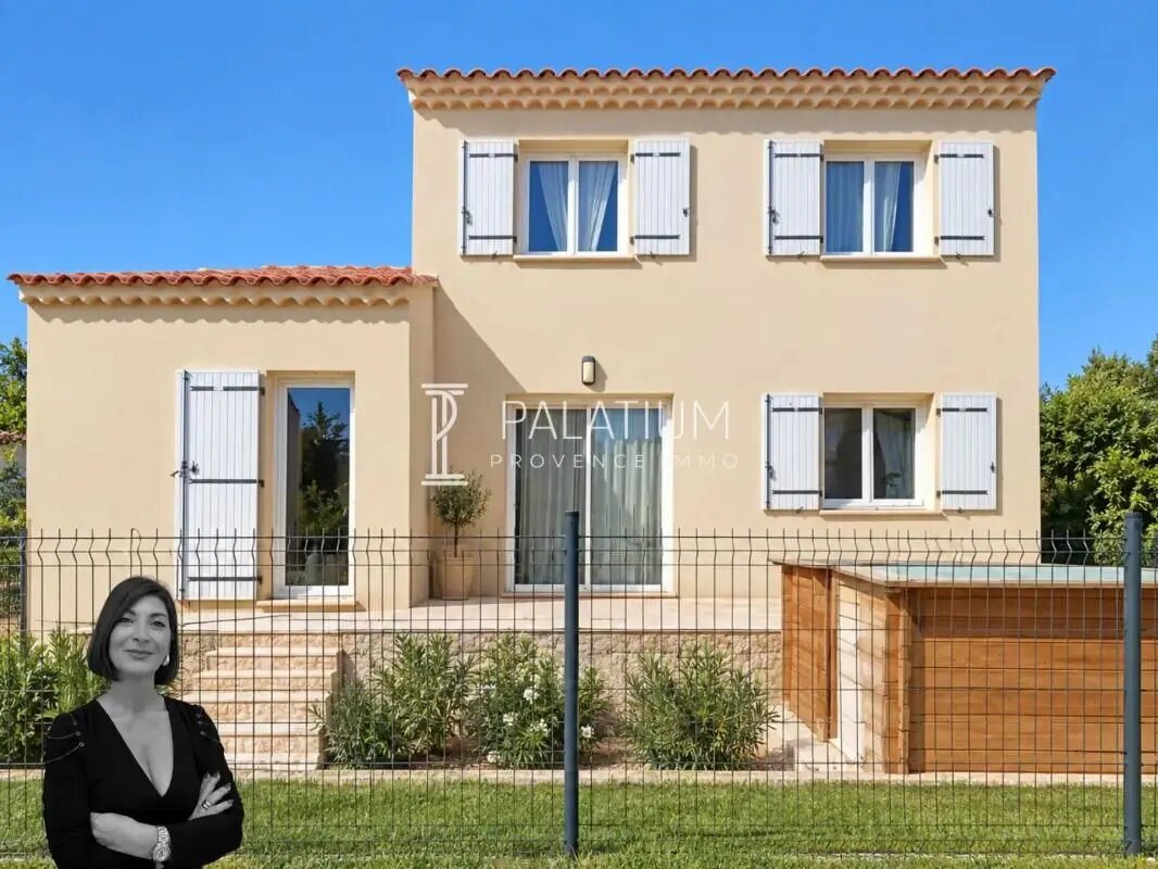 Maison à vendre, 89m², Aureille