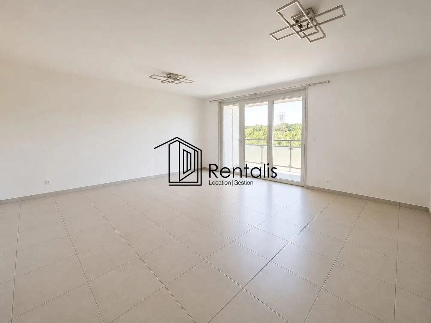 Appartement à louer, 70m², Saint-Genis-Pouilly