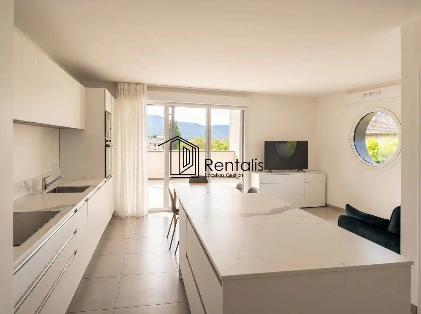 Appartement à louer, 92m², Ferney-Voltaire