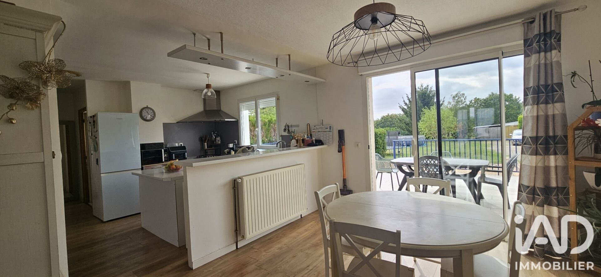 Maison à vendre, 92m², Semur-en-Vallon