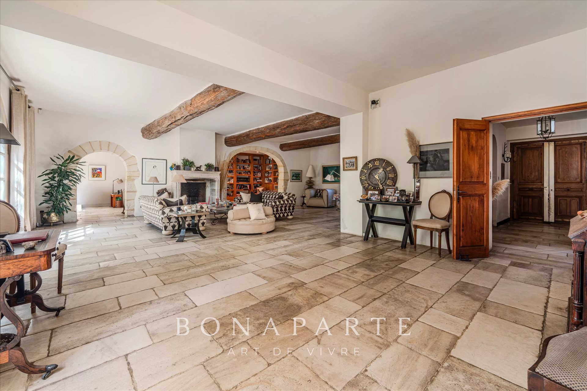 Maison à vendre, 520m², Saint-Rémy-de-Provence
