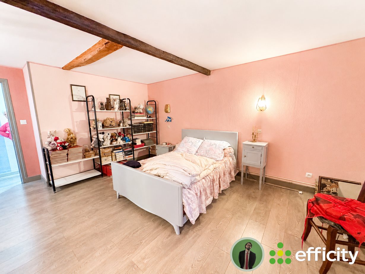 Maison à vendre, 258m², Corcelles-en-Beaujolais