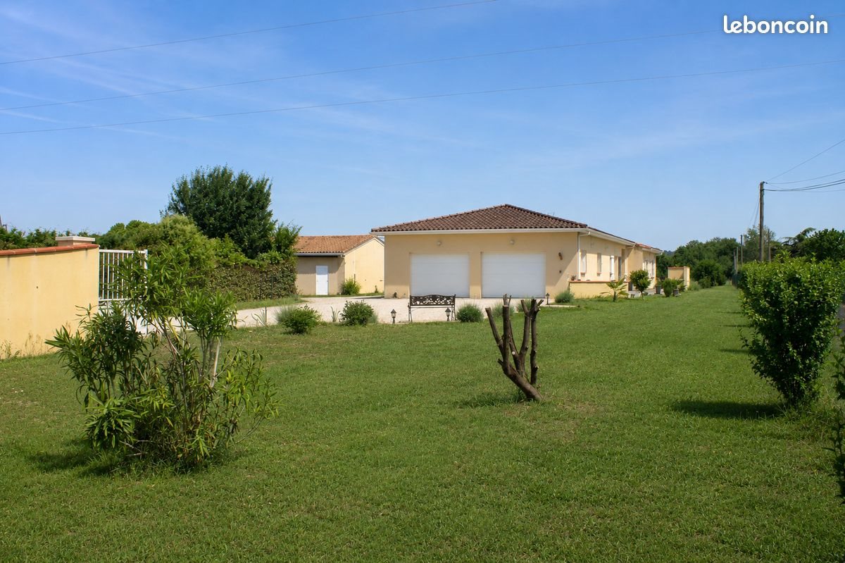 Maison à vendre, 127m², Saint-Etienne-de-Fougères