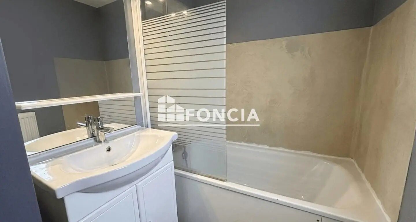 Appartement à vendre, 70m², Saint-Étienne