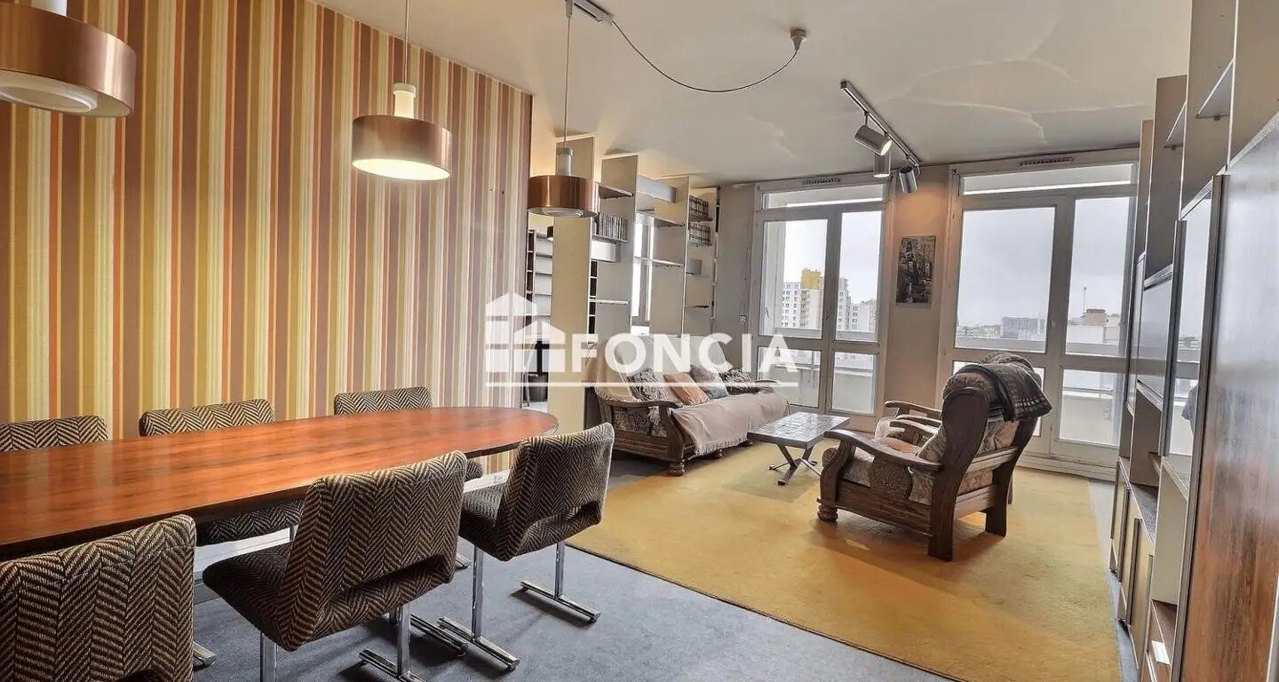 Appartement à vendre, 107m², Saint-Étienne