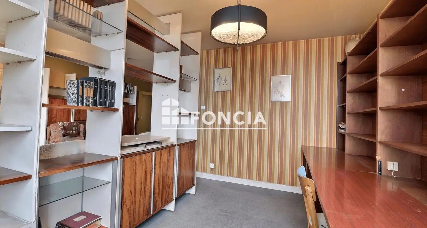 Appartement à vendre, 107m², Saint-Étienne
