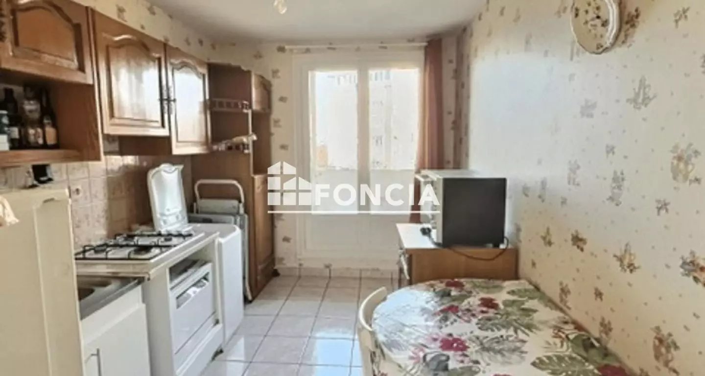 Appartement à vendre, 67m², Saint-Étienne