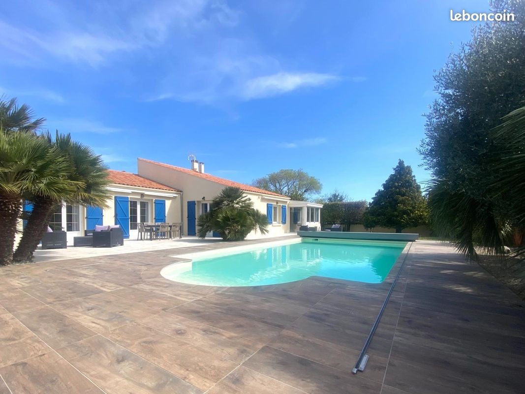 Maison à vendre, 204m², Lagord