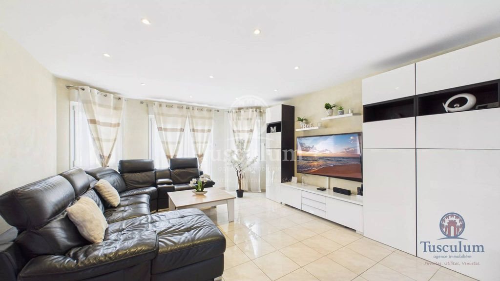 Maison à vendre, 151m², Elzange