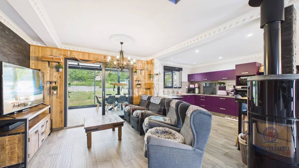 Maison à vendre, 146m², Russange