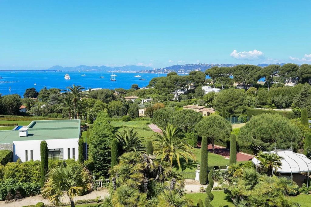 Appartement à louer, 180m², Antibes