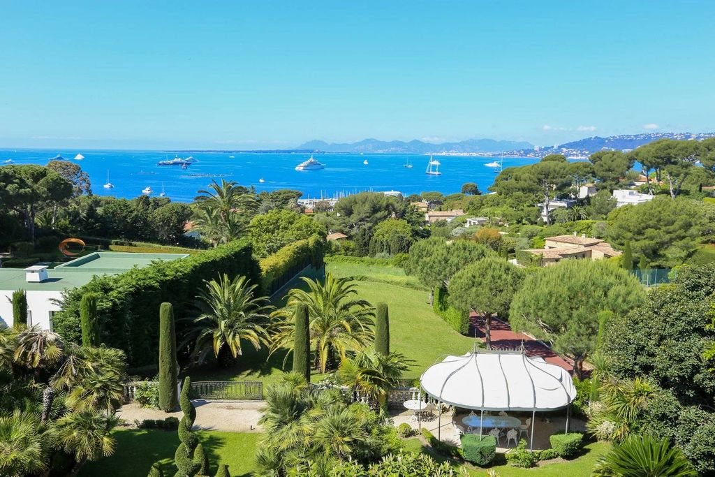 Appartement à louer, 180m², Antibes