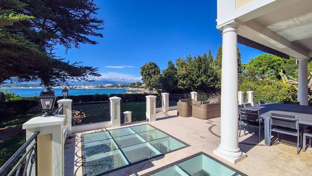 Maison à louer, 512m², Antibes