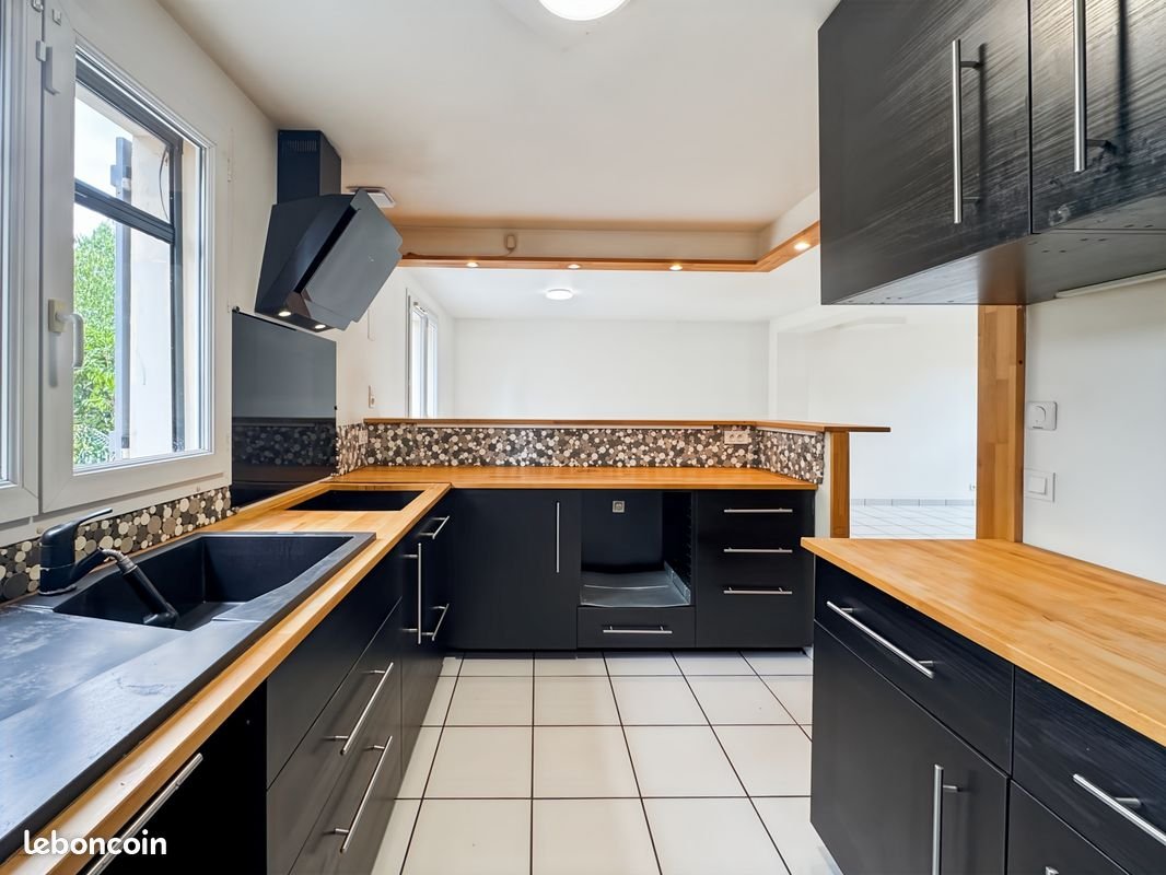 Maison à louer, 93m², Les Pavillons-sous-Bois