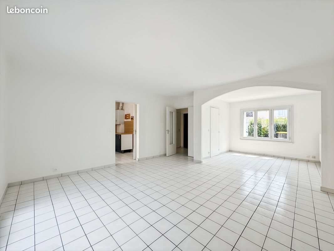 Maison à louer, 99m², Lisses