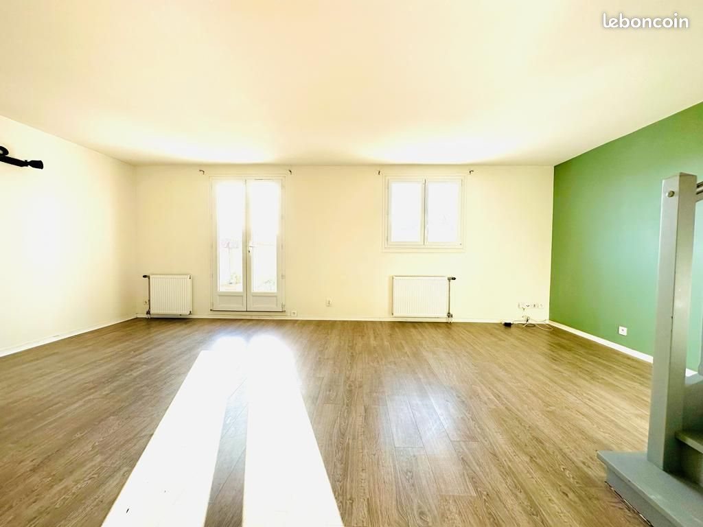 Maison à louer, 79m², Lisses