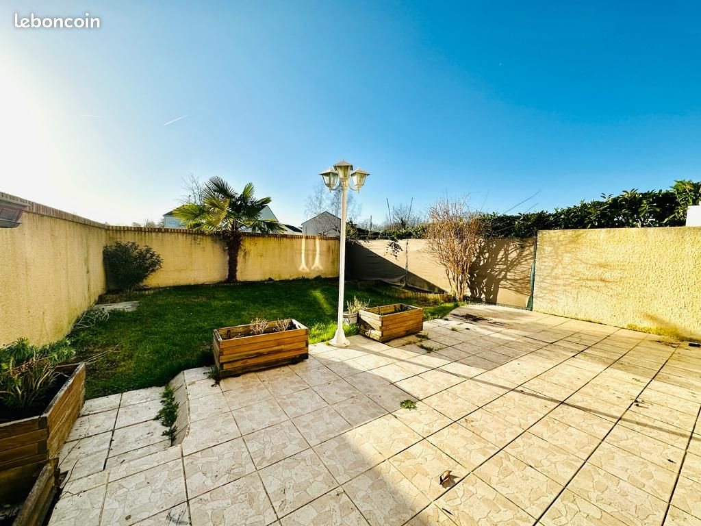 Maison à louer, 79m², Lisses