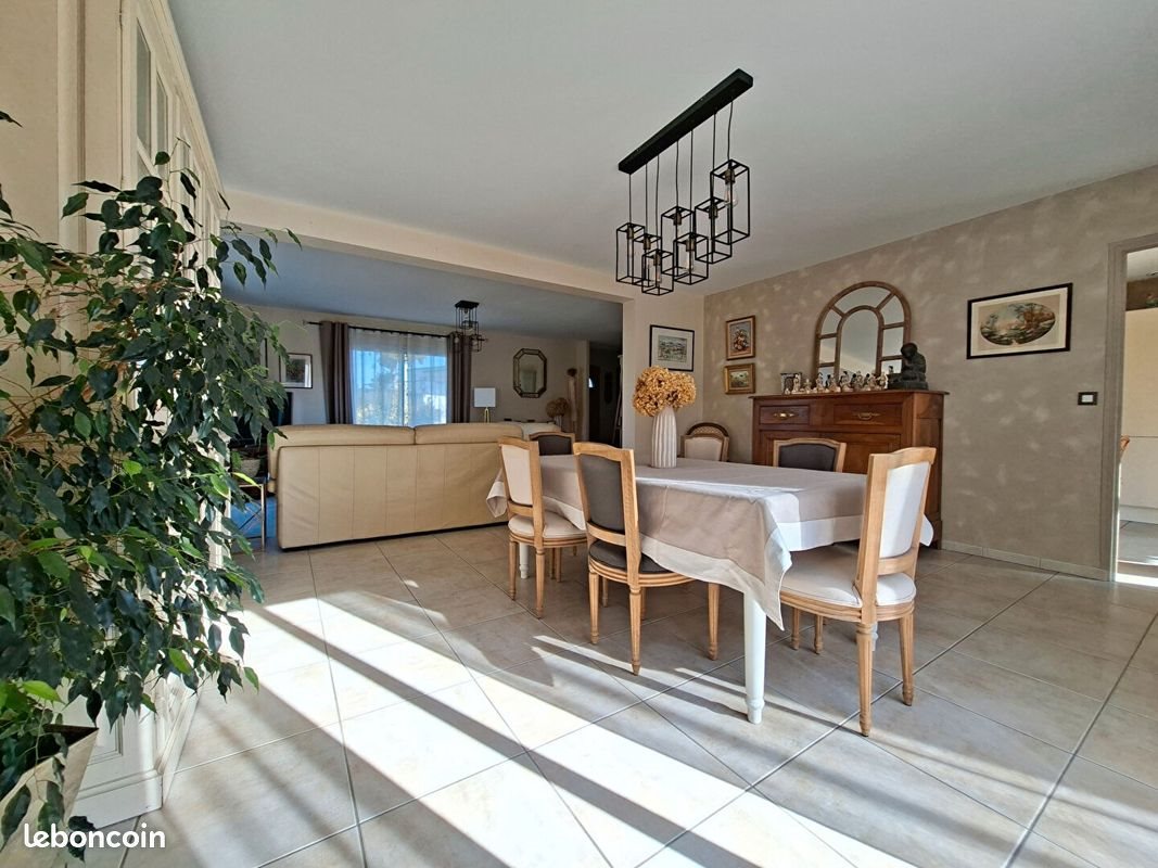 Maison à vendre, 151m², Saint-André-des-Eaux