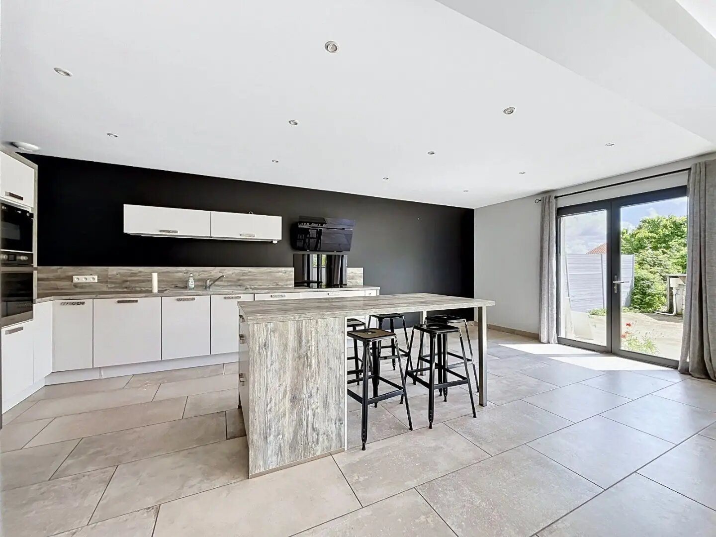 Maison à vendre, 142m², Loire-sur-Rhône