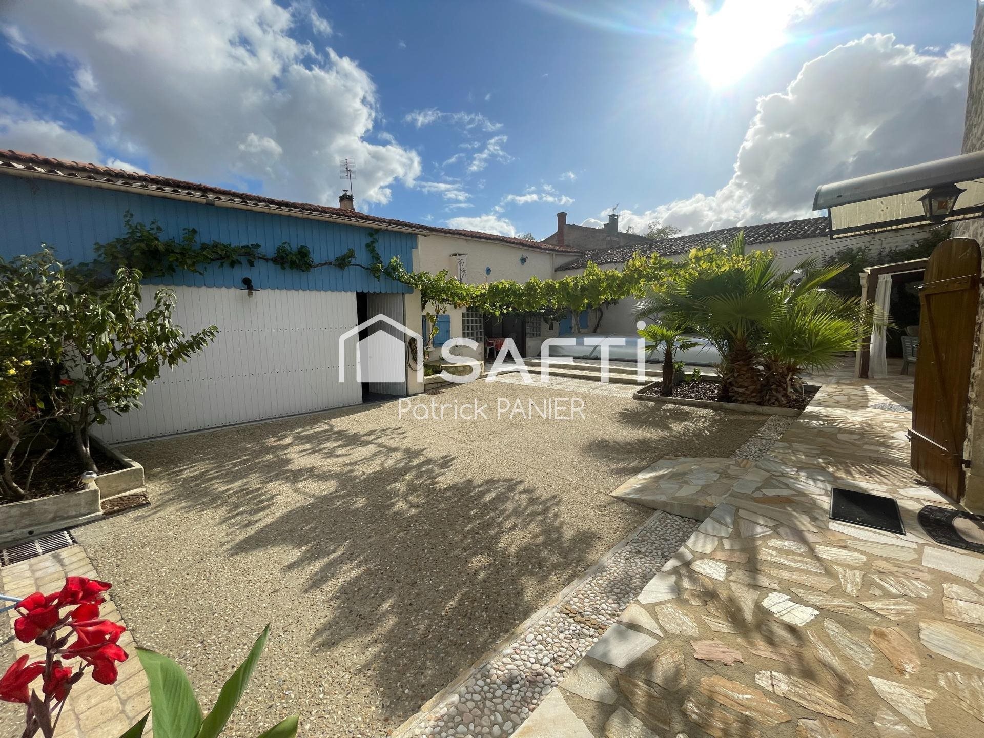 Maison à vendre, 242m², Néré