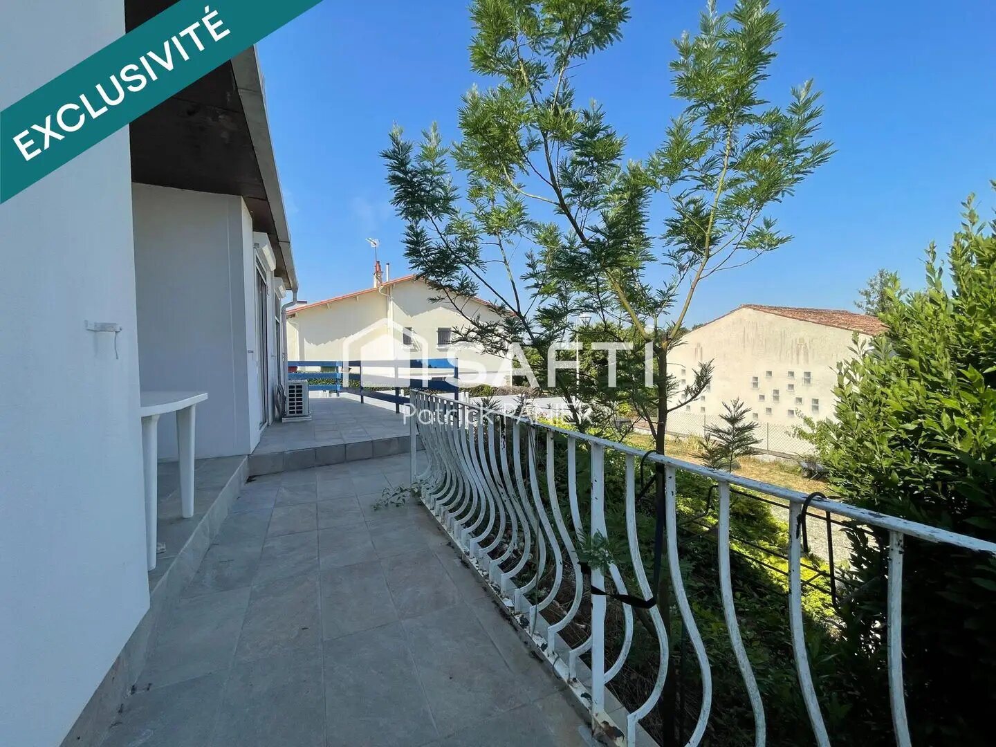 Maison à vendre, 97m², Dampierre-sur-Boutonne