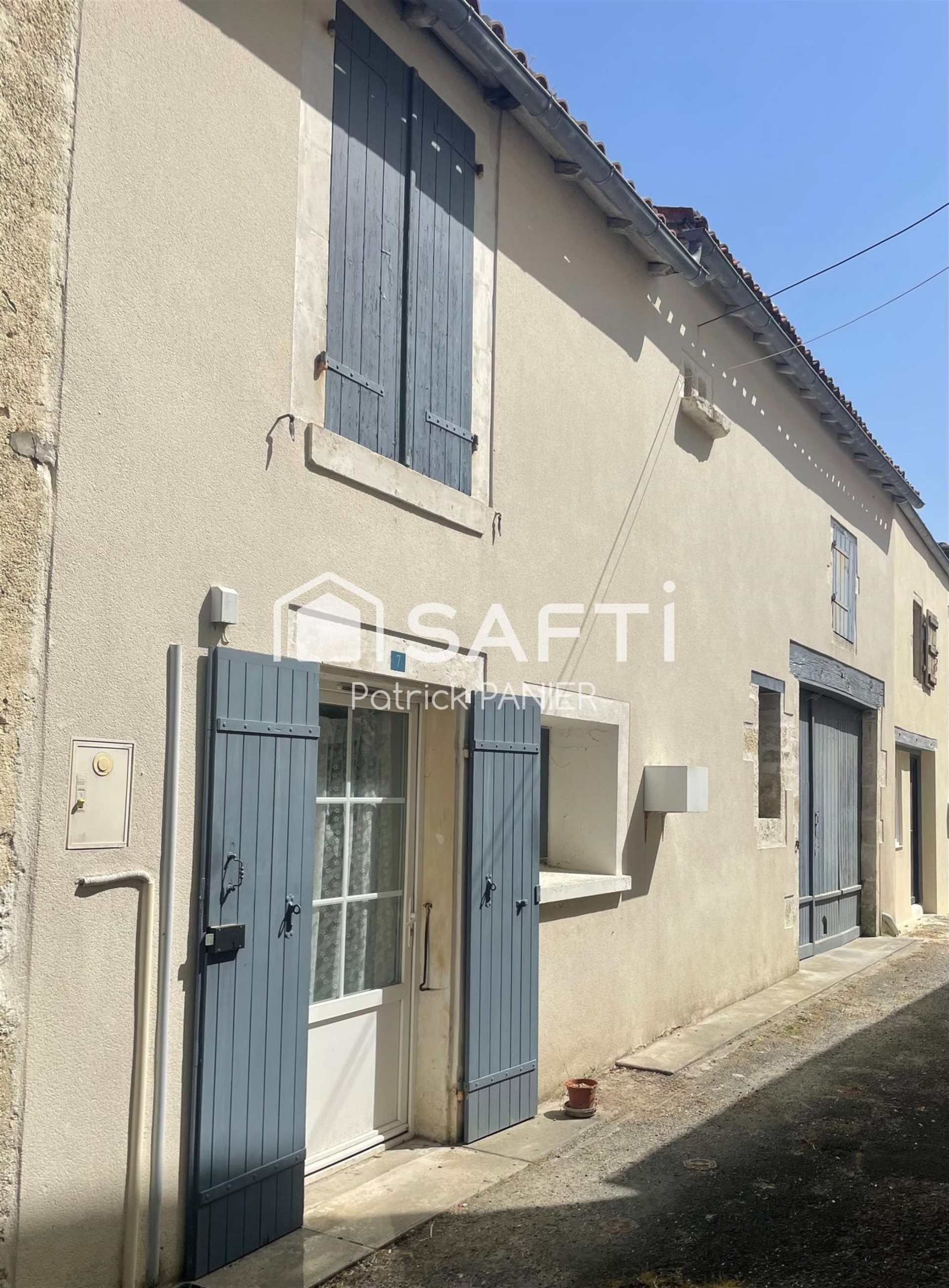Maison à vendre, 42m², Dampierre-sur-Boutonne