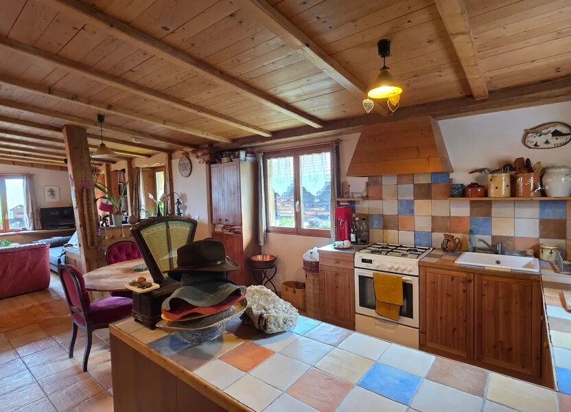 Maison à vendre, 182m², Mont-Saxonnex