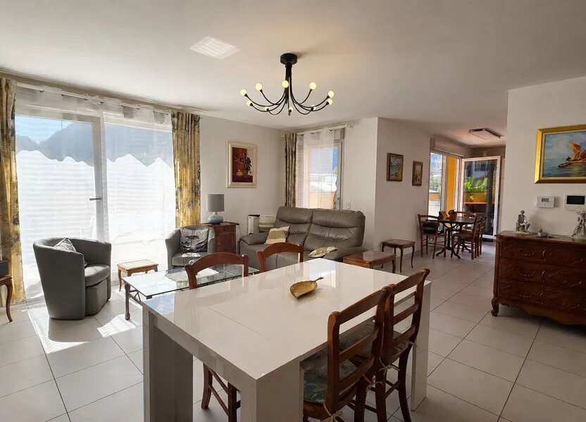 Appartement à vendre, 88m², Cluses