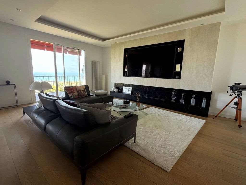 Appartement à vendre, 78m², Cagnes-sur-Mer
