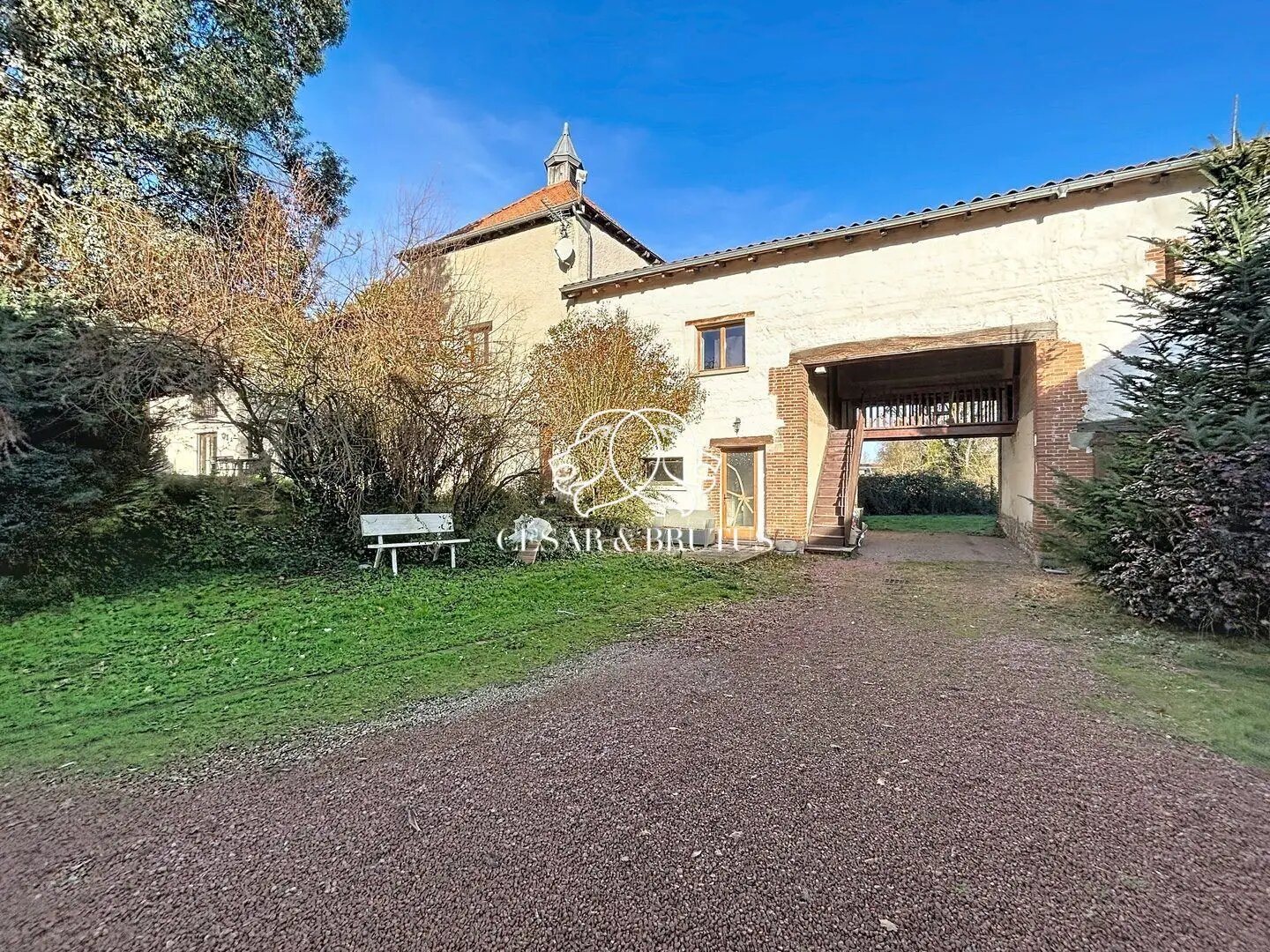 Maison à vendre, 250m², Nervieux