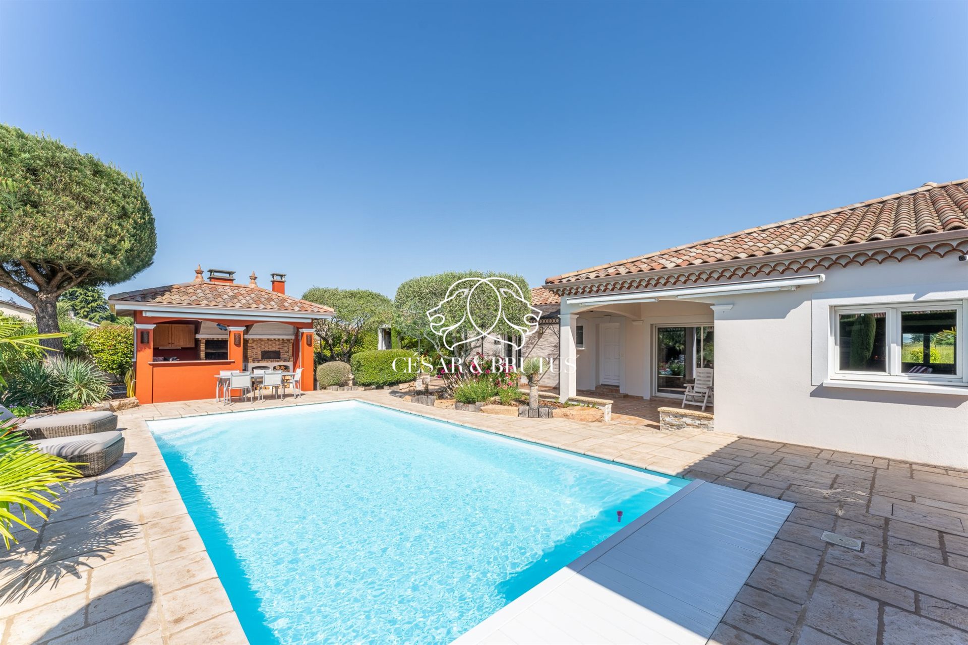 Maison à vendre, 300m², Assieu