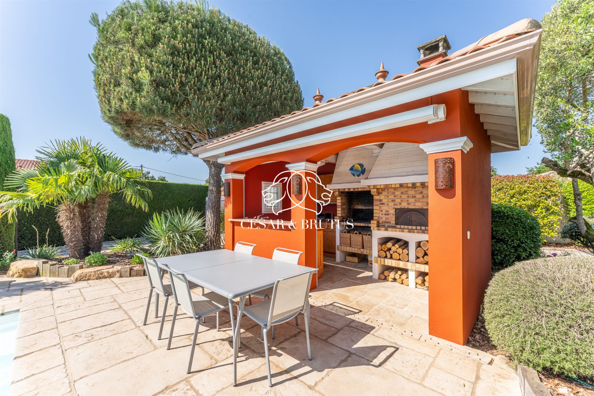 Maison à vendre, 300m², Assieu