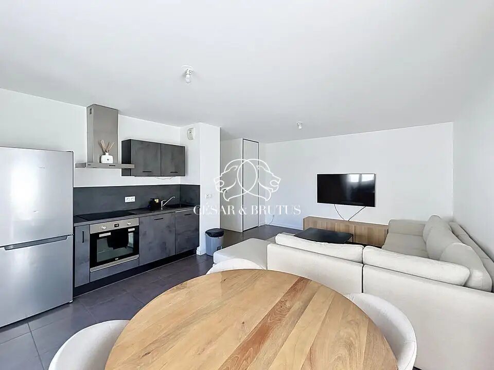 Appartement à vendre, 61m², Saint-Priest