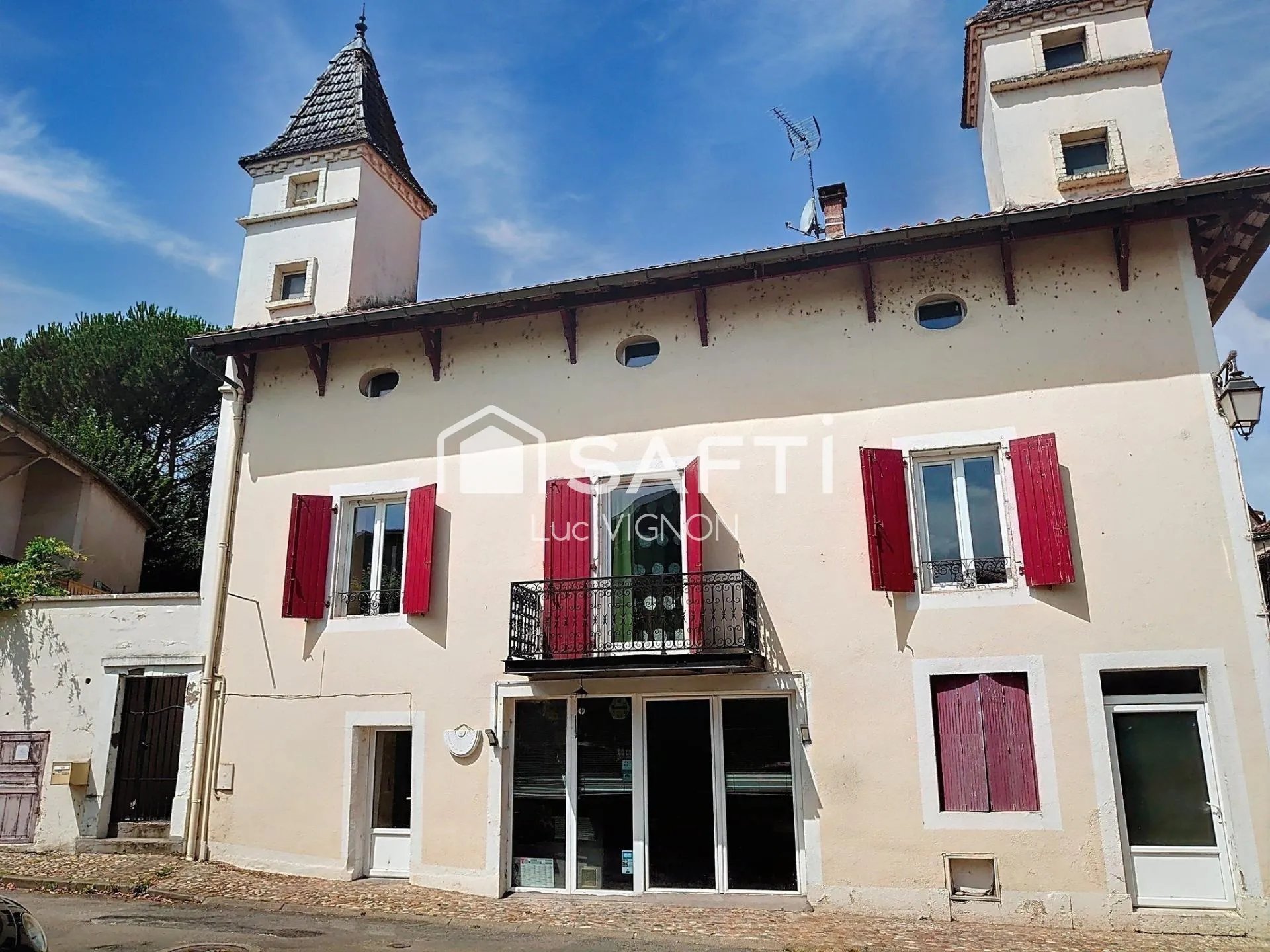 Maison à vendre, 389m², Pradines