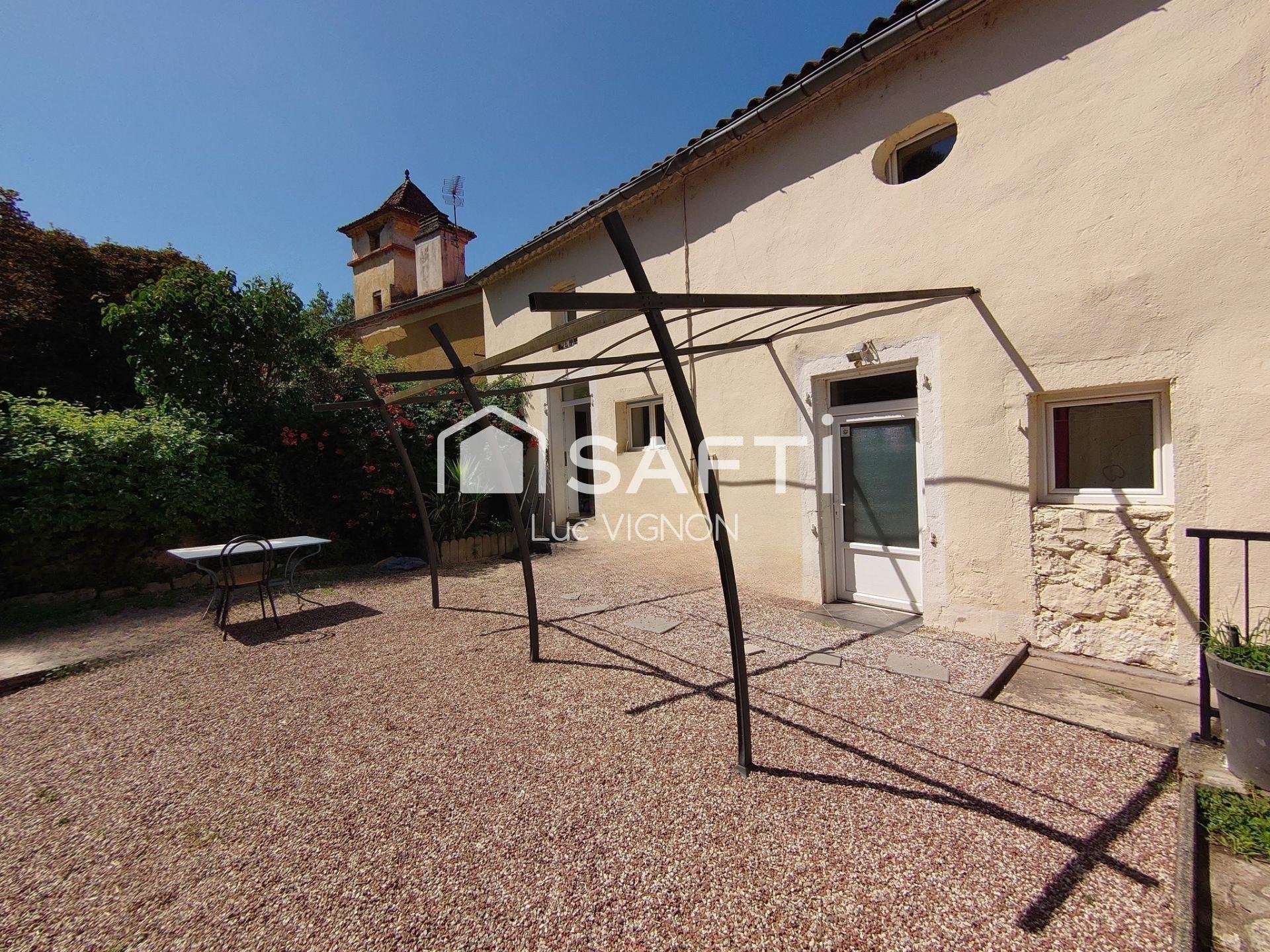 Maison à vendre, 389m², Pradines