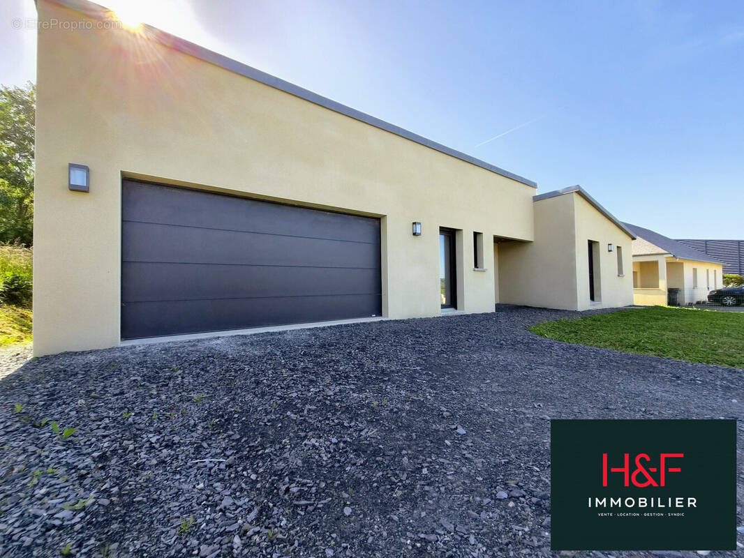 Maison à vendre, 180m², Port-en-Bessin-Huppain