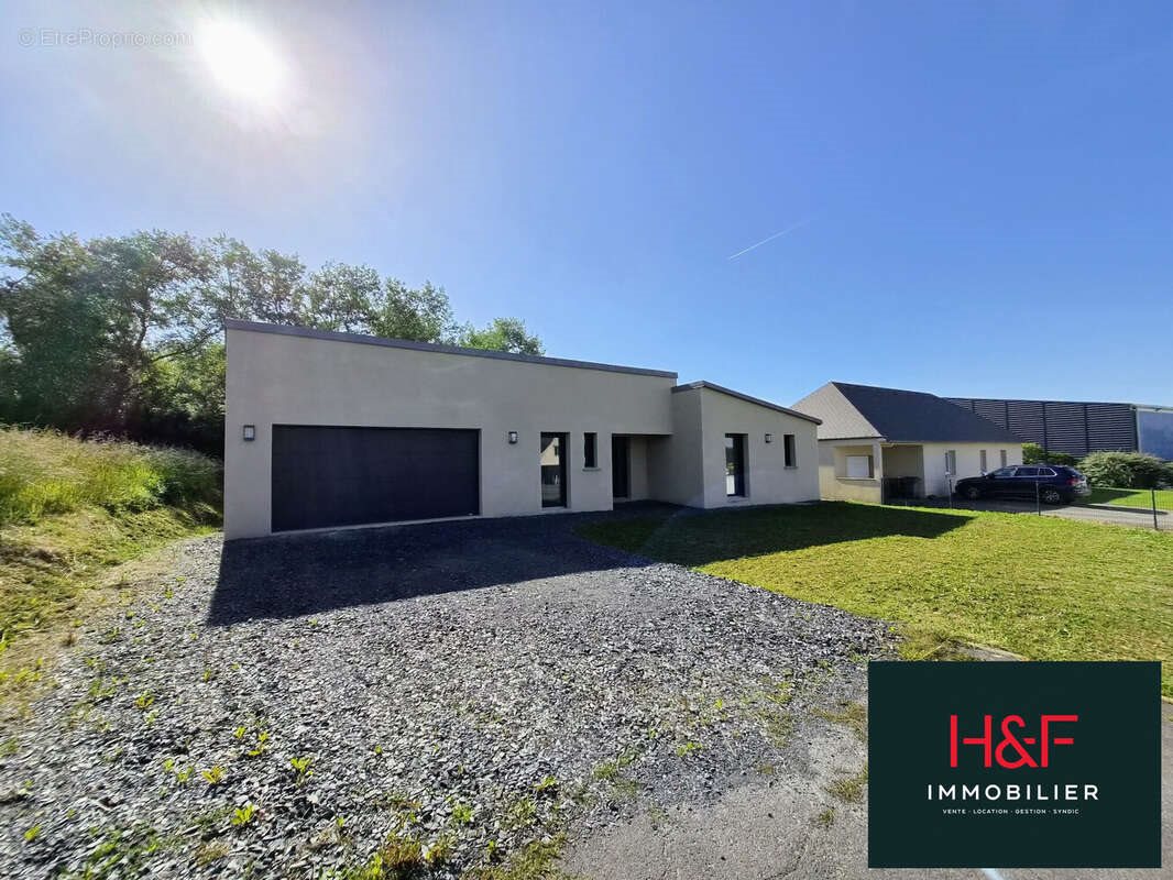 Maison à vendre, 180m², Port-en-Bessin-Huppain