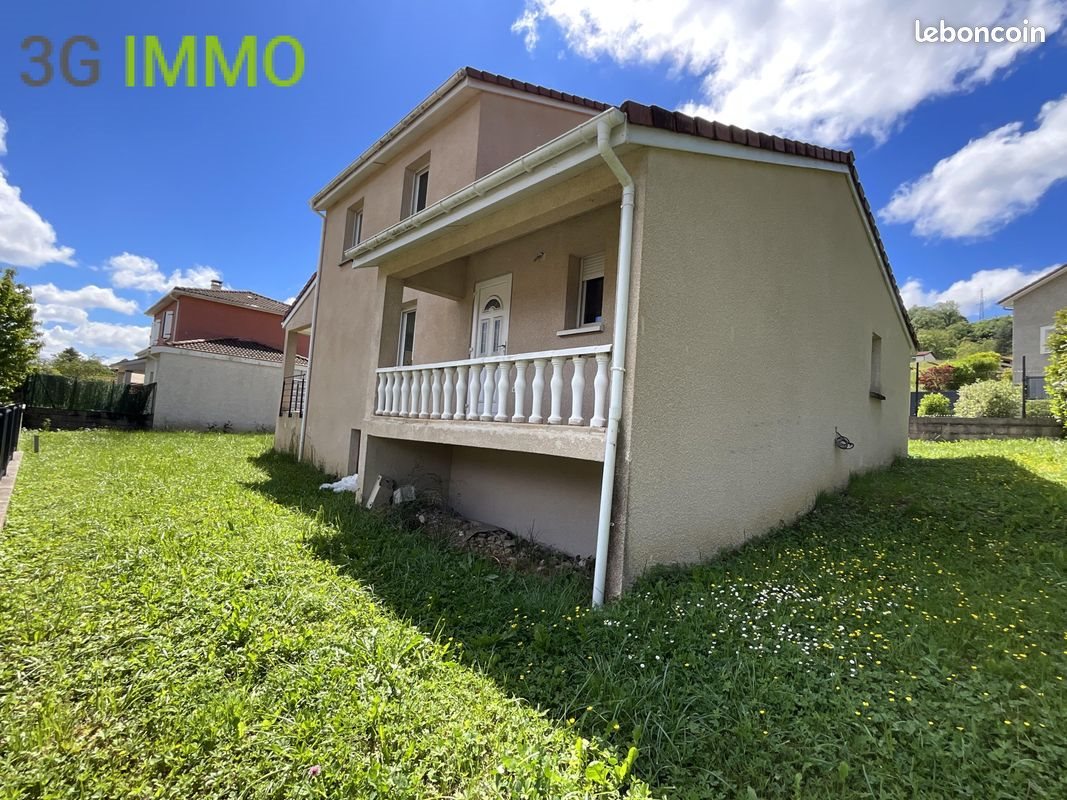 Maison à vendre, 100m², Villieu-Loyes-Mollon