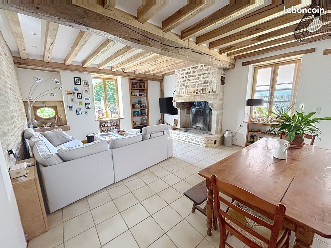Maison à vendre, 160m², Pichanges